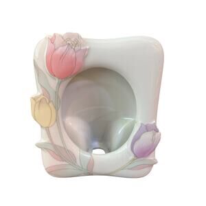 Vintage White Retro Porcelain 3D Hand Painted Water Tulip Pastel Photo Frame